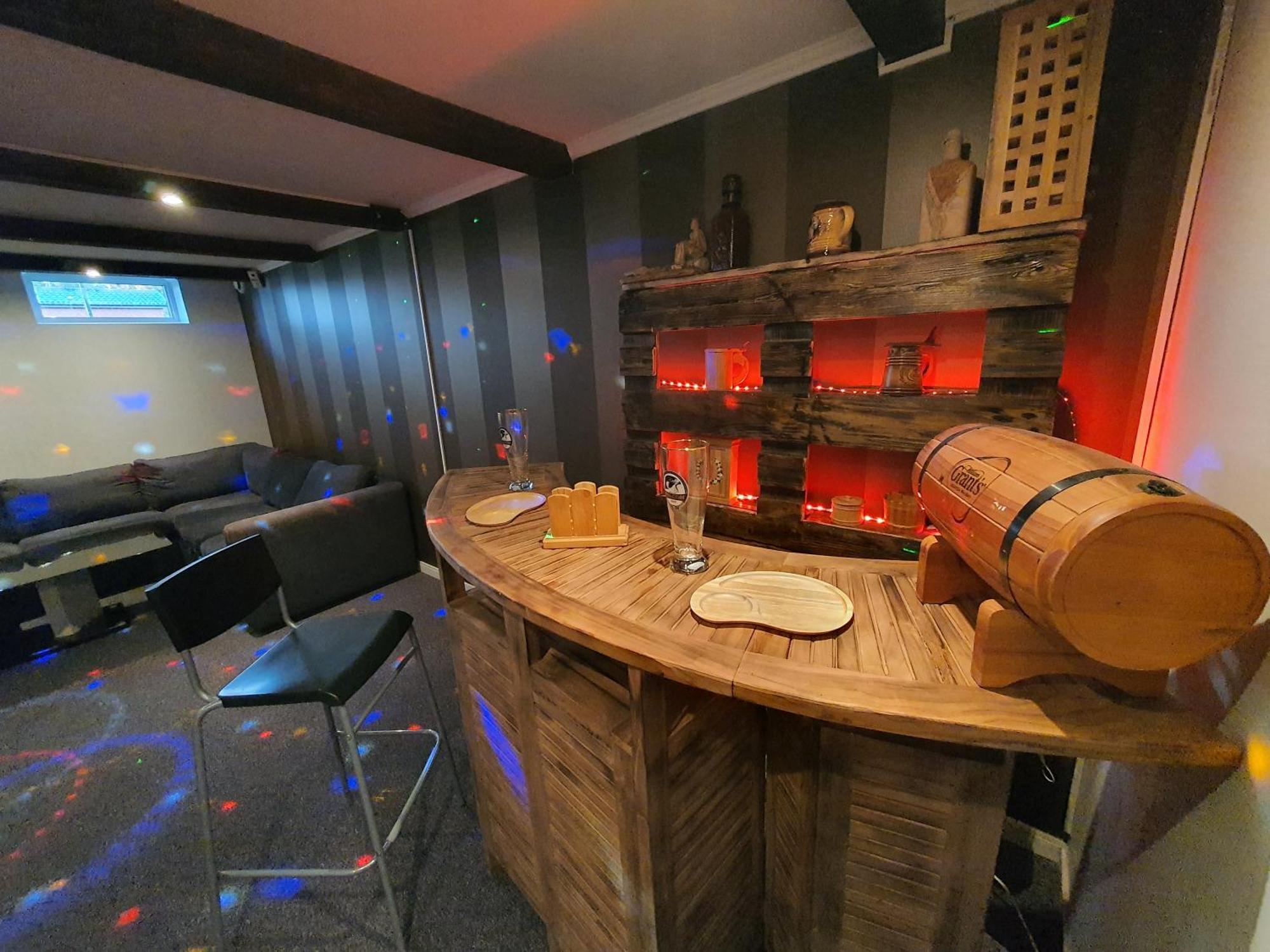 "Klippstigen" Villa For 10 Persons With Massage Chair, Sauna And Billiard Table Hultsfred Quarto foto